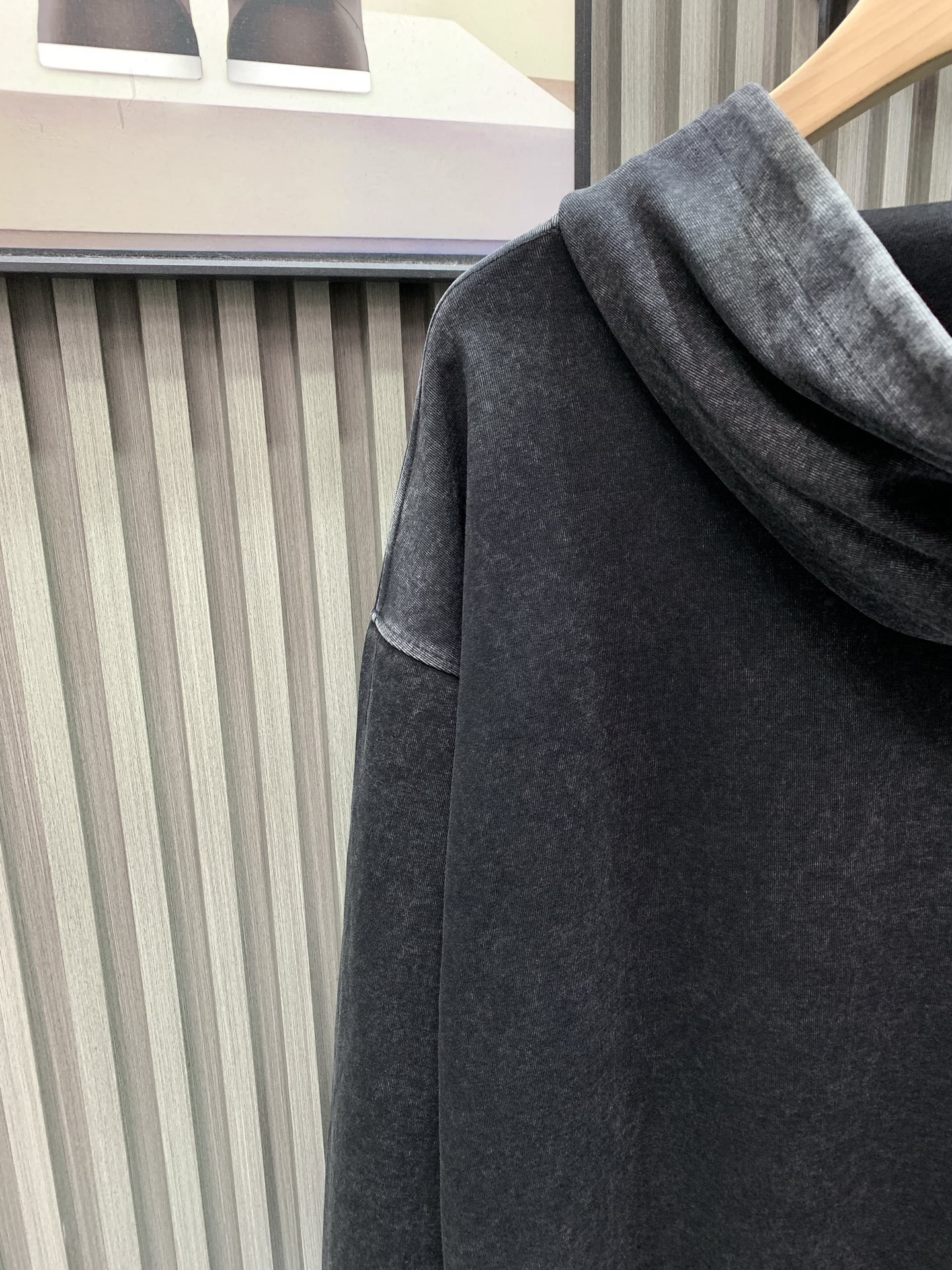 ジバンシィ スーパーコピー シャークプリントパーカー ヴィンテージウォッシュ仕上げ 男女兼用 モード感抜群|スーパーコピーn級優良店 7 ジバンシィ スーパーコピー シャークプリントパーカー ヴィンテージウォッシュ仕上げ 男女兼用 モード感抜群|スーパーコピー服