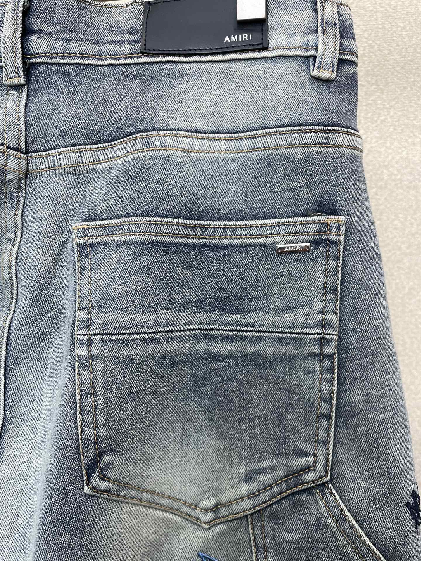 アミリ 芸能人偽物 刺繍モチーフ デニムパンツ ヴィンテージ仕上げ|スーパーコピーn級優良店 9 アミリ 芸能人偽物 刺繍モチーフ デニムパンツ ヴィンテージ仕上げ|スーパーコピー服