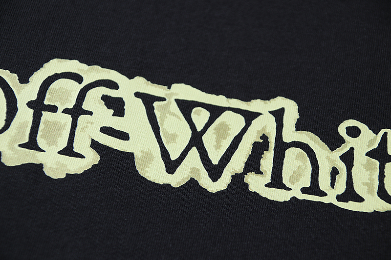 Off-White n級コピー ロゴ×アローモチーフTシャツ ムード感ある染め風プリントの人気デザイン|スーパーコピーn級優良店 7 Off-White n級コピー ロゴ×アローモチーフTシャツ ムード感ある染め風プリントの人気デザイン|スーパーコピー服