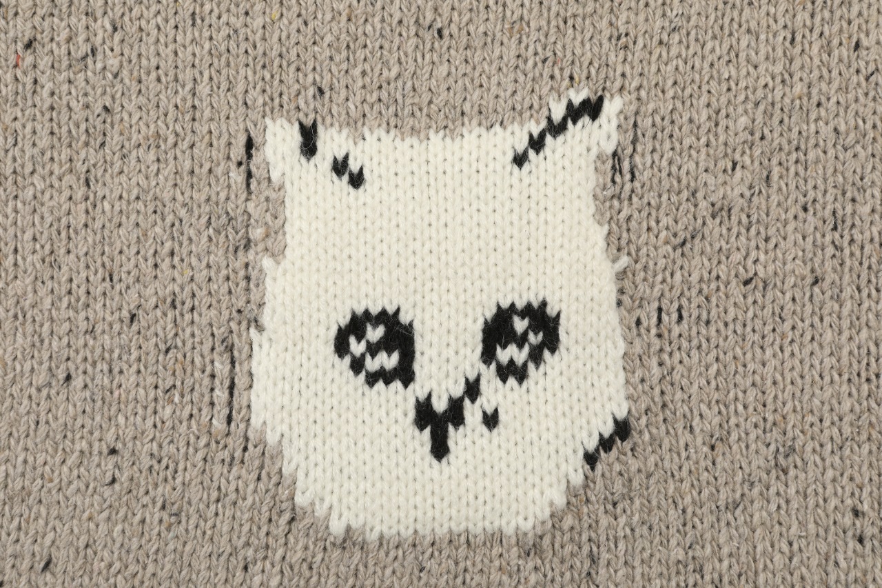 アクネ ブランド コピー 猫柄ジャカードニット 可愛い表情デザイン 上質ウール混仕上げ｜スーパーコピー服