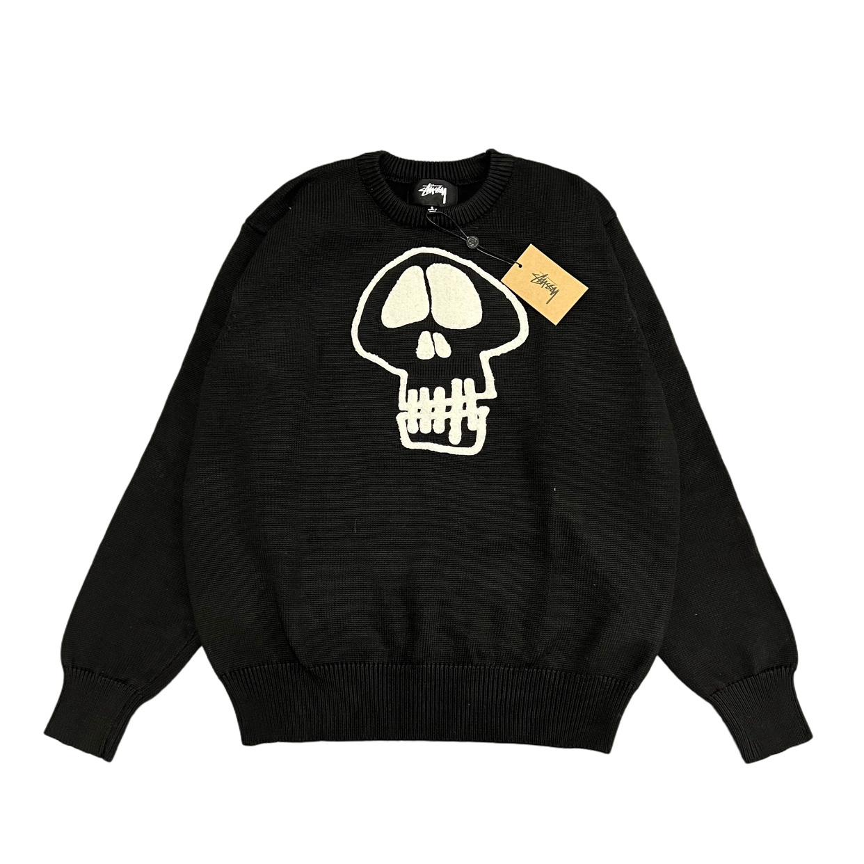 ステューシー スーパーコピー スカルデザイン ニットトップス 個性際立つストリート映えホワイトモデル|スーパーコピーn級優良店 4 ステューシー スーパーコピー スカルデザイン ニットトップス 個性際立つストリート映えホワイトモデル|スーパーコピー服