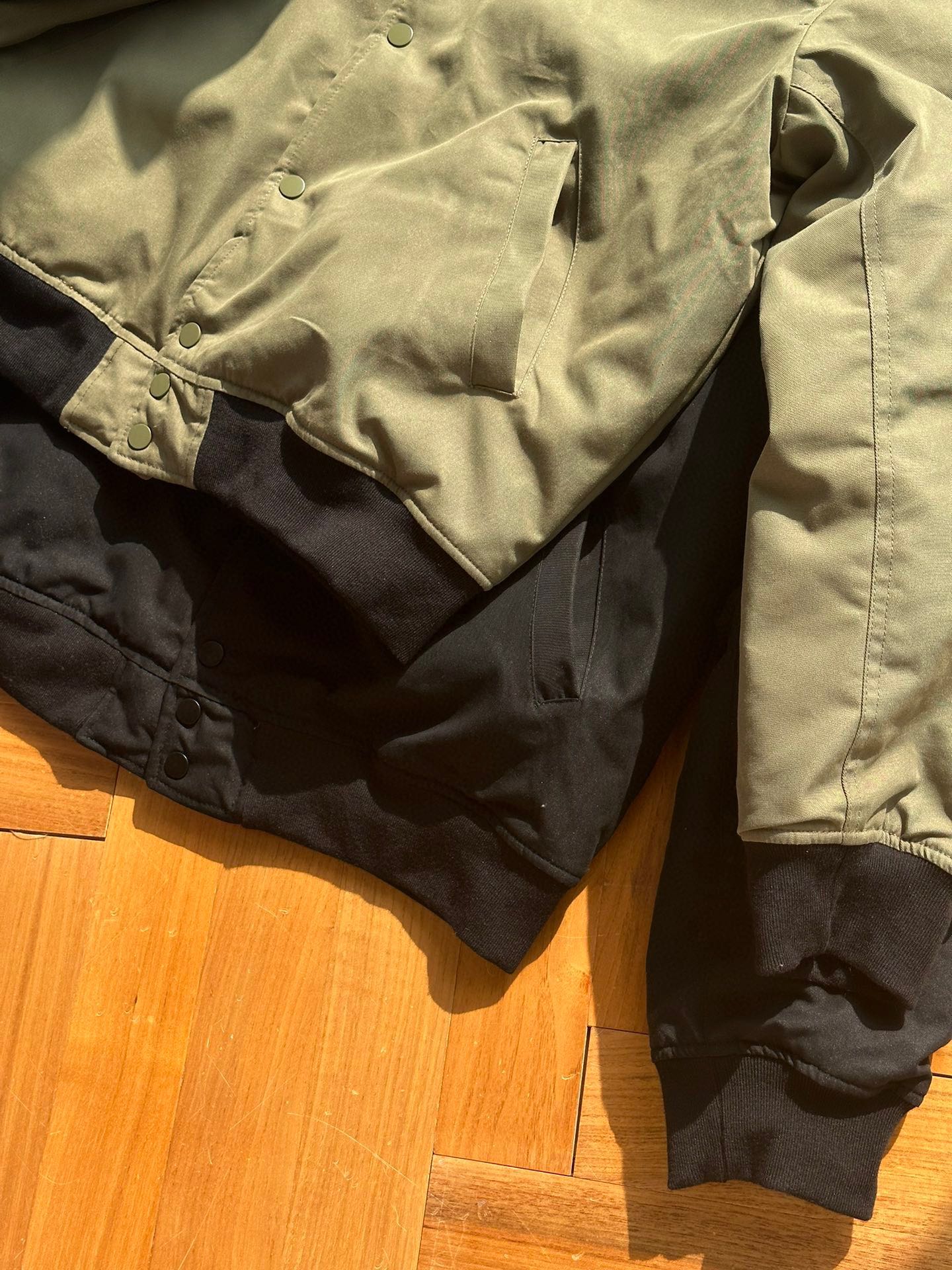 Stussy n級コピー ミリタリー風ジャケット ワッペン装飾×個性派ストリート上級モデル｜スーパーコピー服