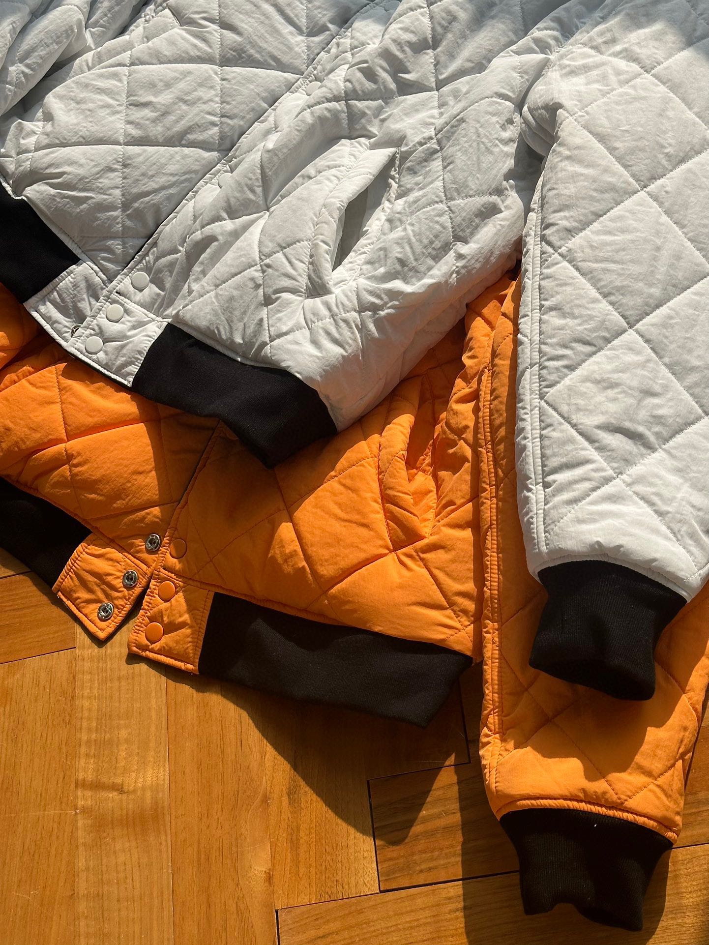 Stussy n級コピー ミリタリー風ジャケット ワッペン装飾×個性派ストリート上級モデル｜スーパーコピー服