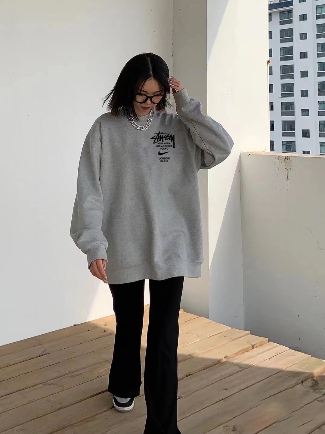 ステューシー コピー WORLD TOUR ロゴ × グレースウェット シンプルで合わせやすい万能トップス|スーパーコピーn級優良店 7 ステューシー コピー WORLD TOUR ロゴ × グレースウェット シンプルで合わせやすい万能トップス|スーパーコピー服