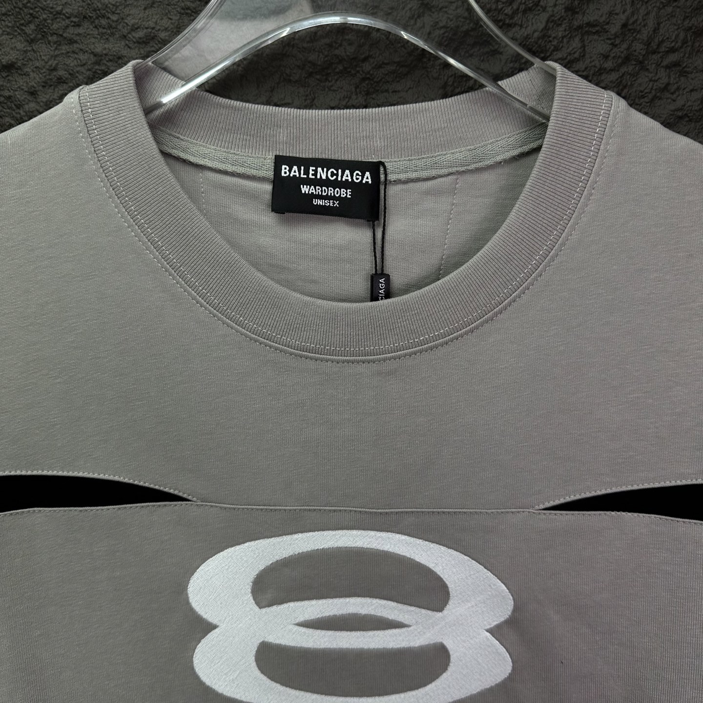 バレンシアガ スーパーコピー 8ナンバー スポーツライン Tシャツ ストリート 高級感 オーバーサイズ モードスタイル|スーパーコピーn級優良店 4 バレンシアガ スーパーコピー 8ナンバー スポーツライン Tシャツ ストリート 高級感 オーバーサイズ モードスタイル|スーパーコピー服