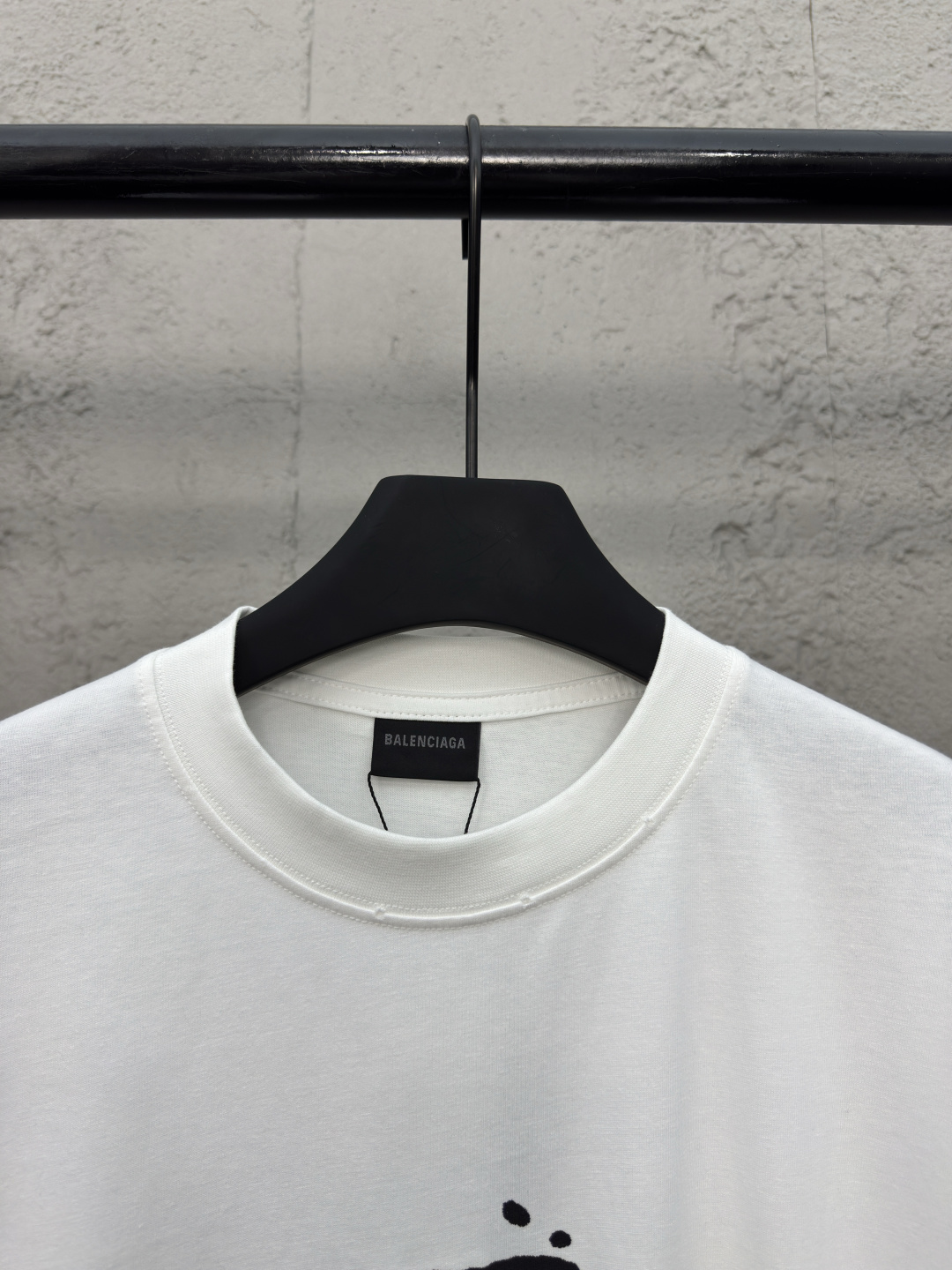 バレンシアガ スーパーコピー City of Angels ロサンゼルス風景 Tシャツ オーバーサイズ ベージュ ストリートグラフィック 夏服 高級感プリント｜スーパーコピー服