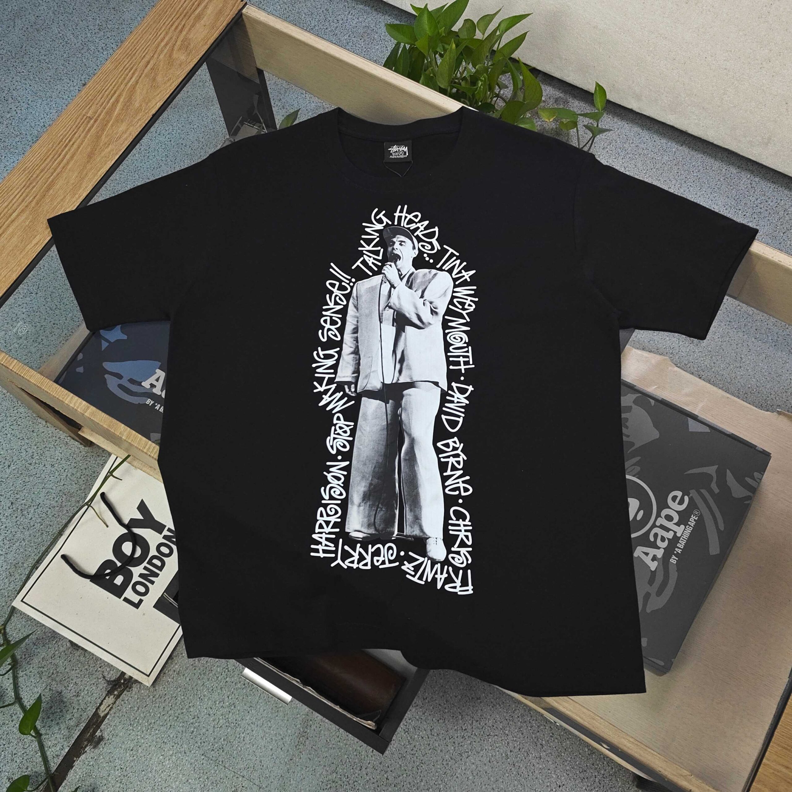ステューシー n級コピー TALKING HEADSフォトTシャツ モード系映えの存在感｜スーパーコピー服