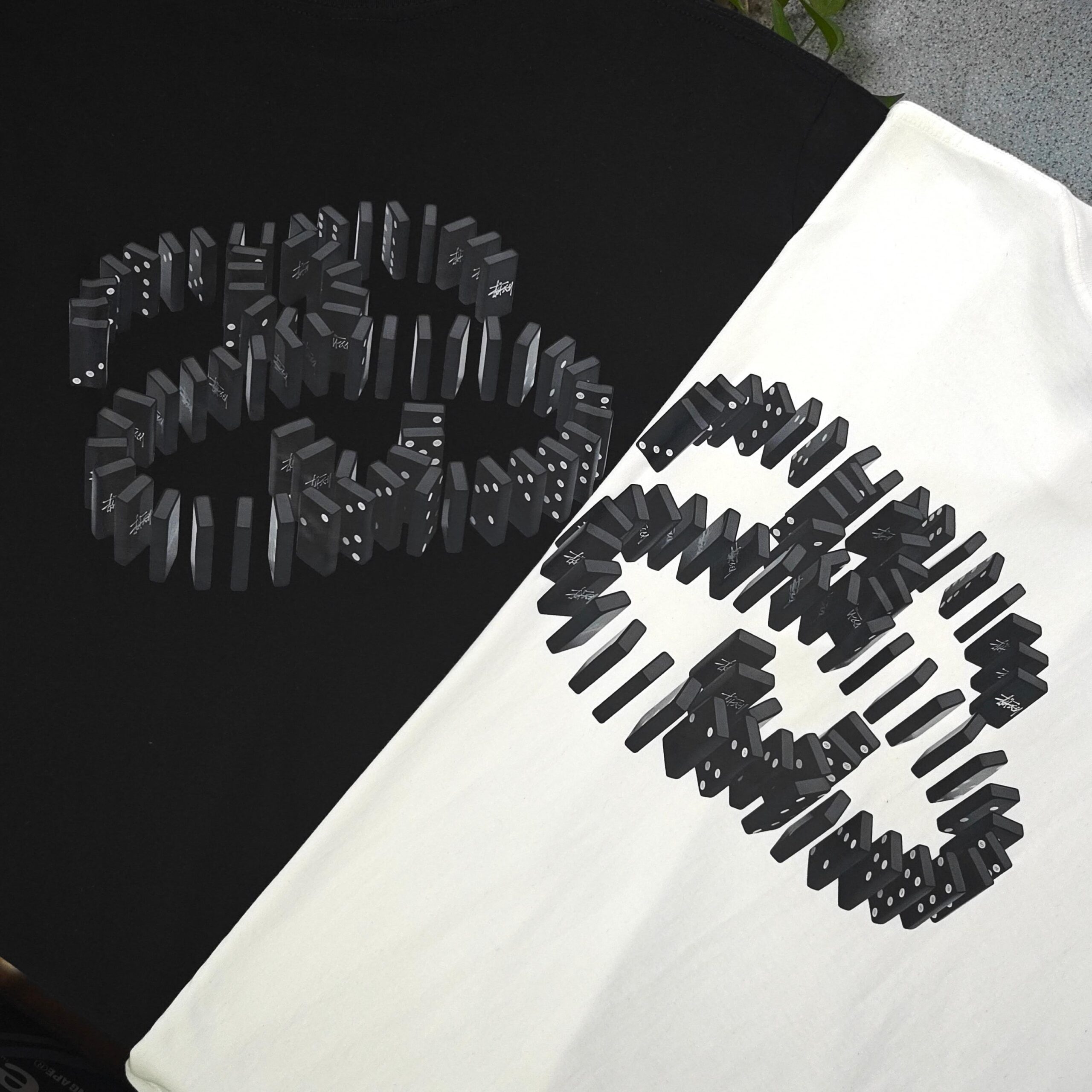 ステューシー スーパーコピー 優良サイト ドミノアートTシャツ アクセント映えの上質デザイン｜スーパーコピー服