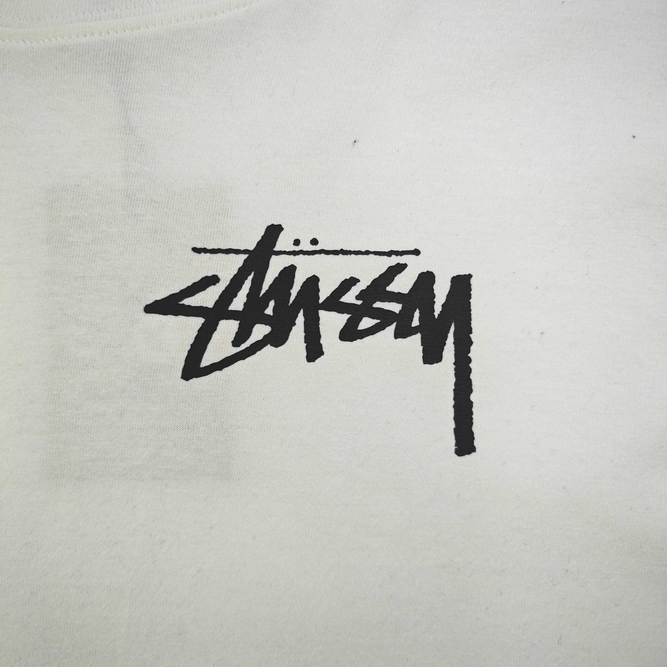 ステューシー コピー トランプモチーフTシャツ 個性派ストリート映えの遊び心デザイン｜スーパーコピー服