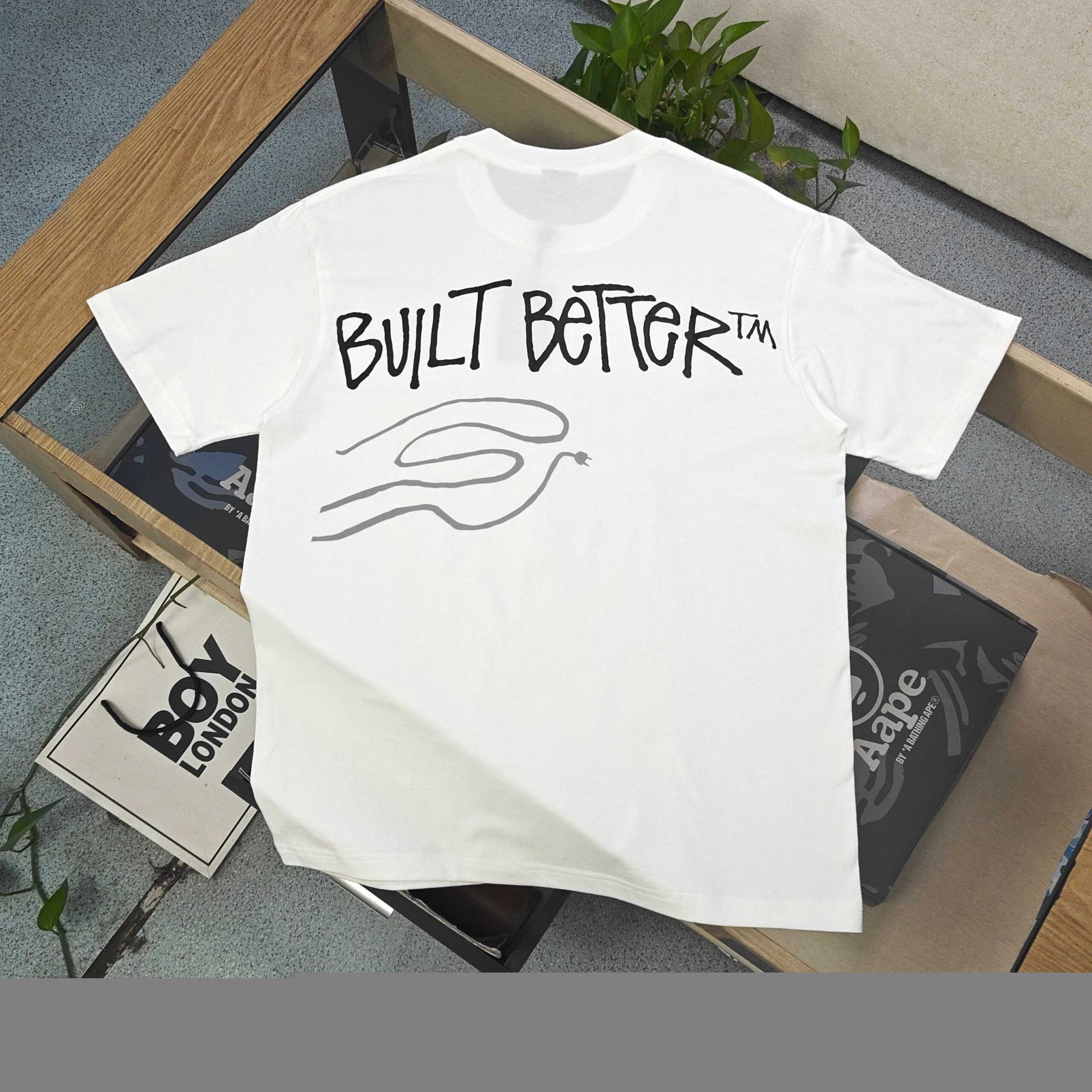 ステューシー n級コピー Built Better ロゴアートTシャツ｜遊び心あるストリート表現｜スーパーコピー服