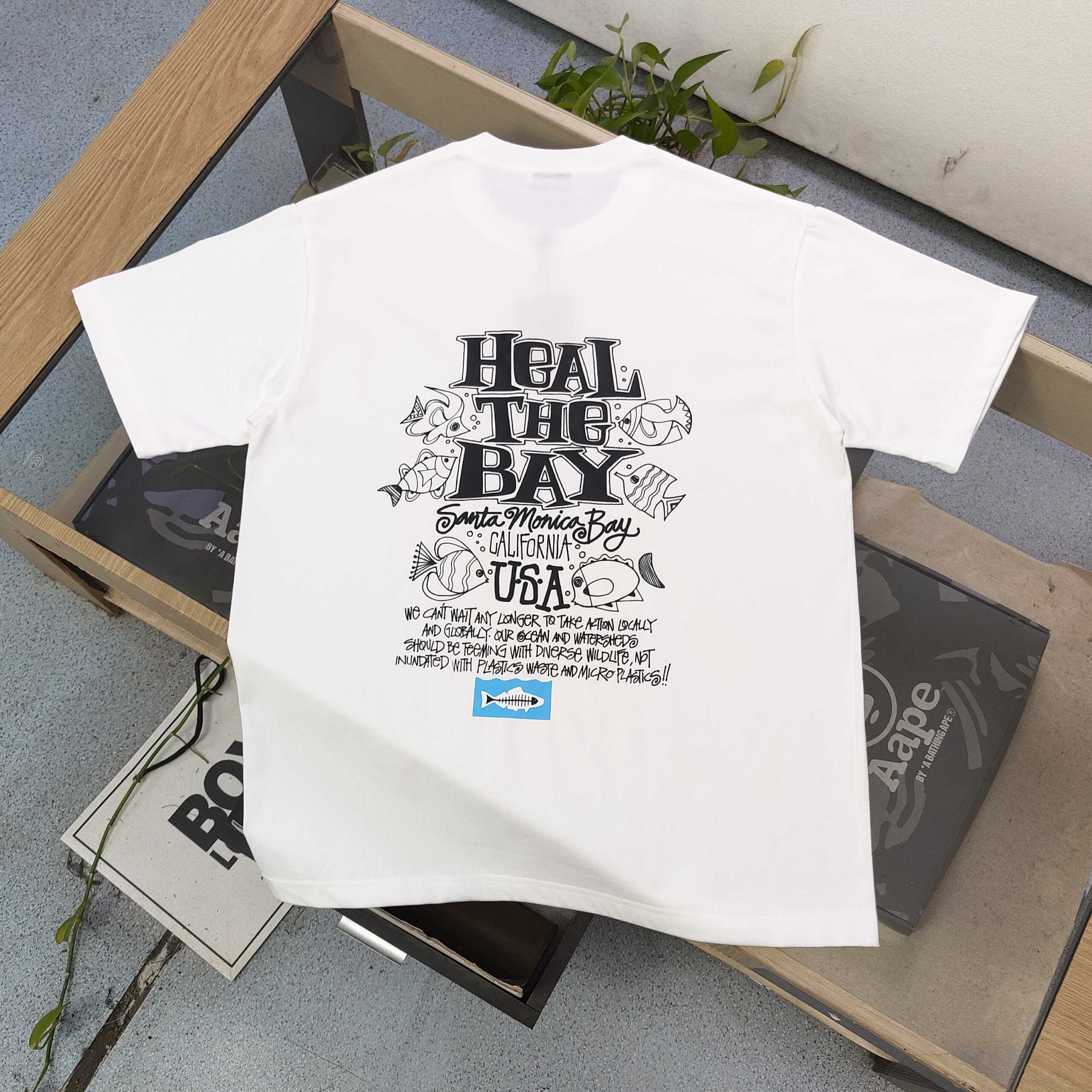 ステューシー 芸能人偽物 HEAL THE BAY 海洋保護アートTシャツ｜爽やかデザインが魅力｜スーパーコピー服