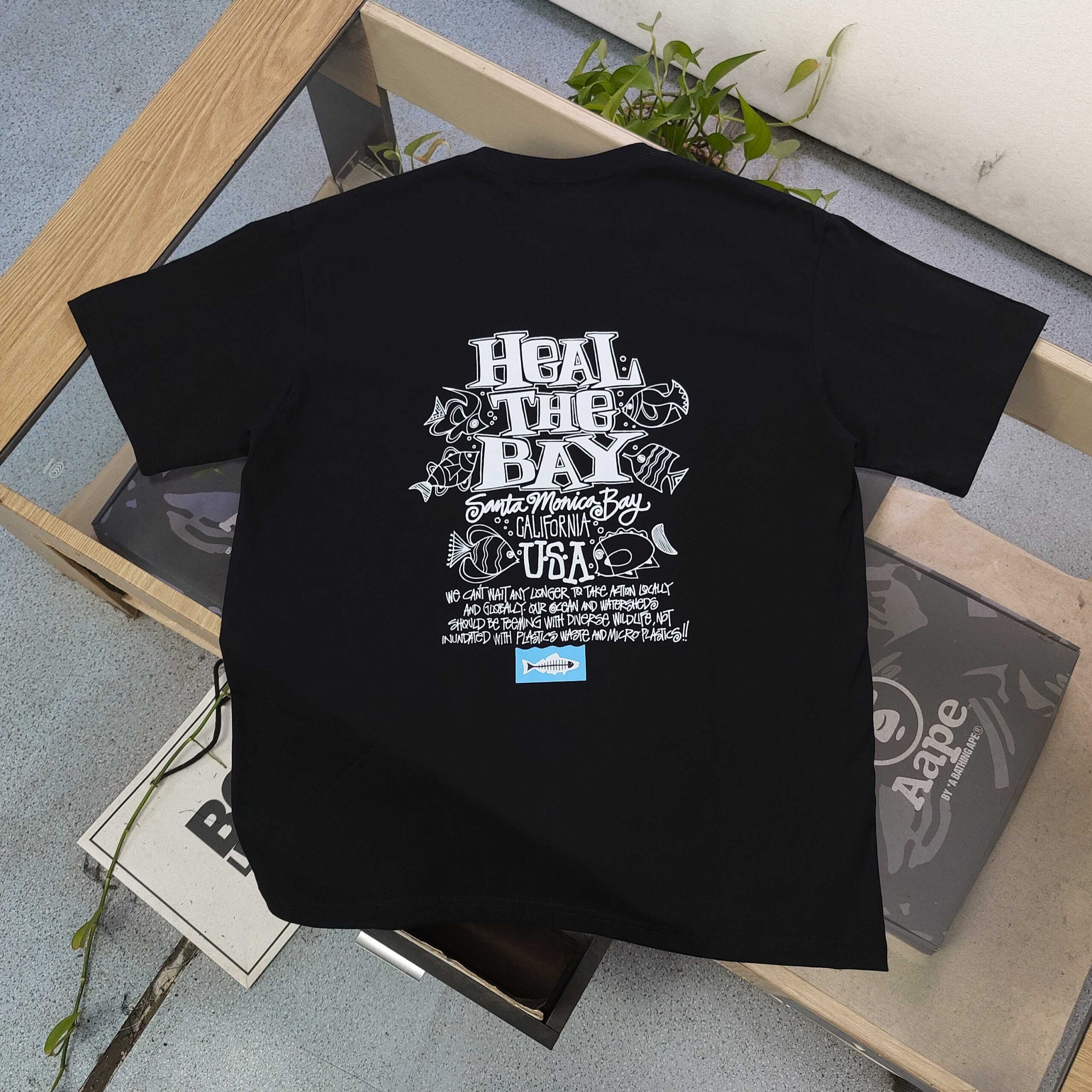ステューシー 芸能人偽物 HEAL THE BAY 海洋保護アートTシャツ｜爽やかデザインが魅力｜スーパーコピー服
