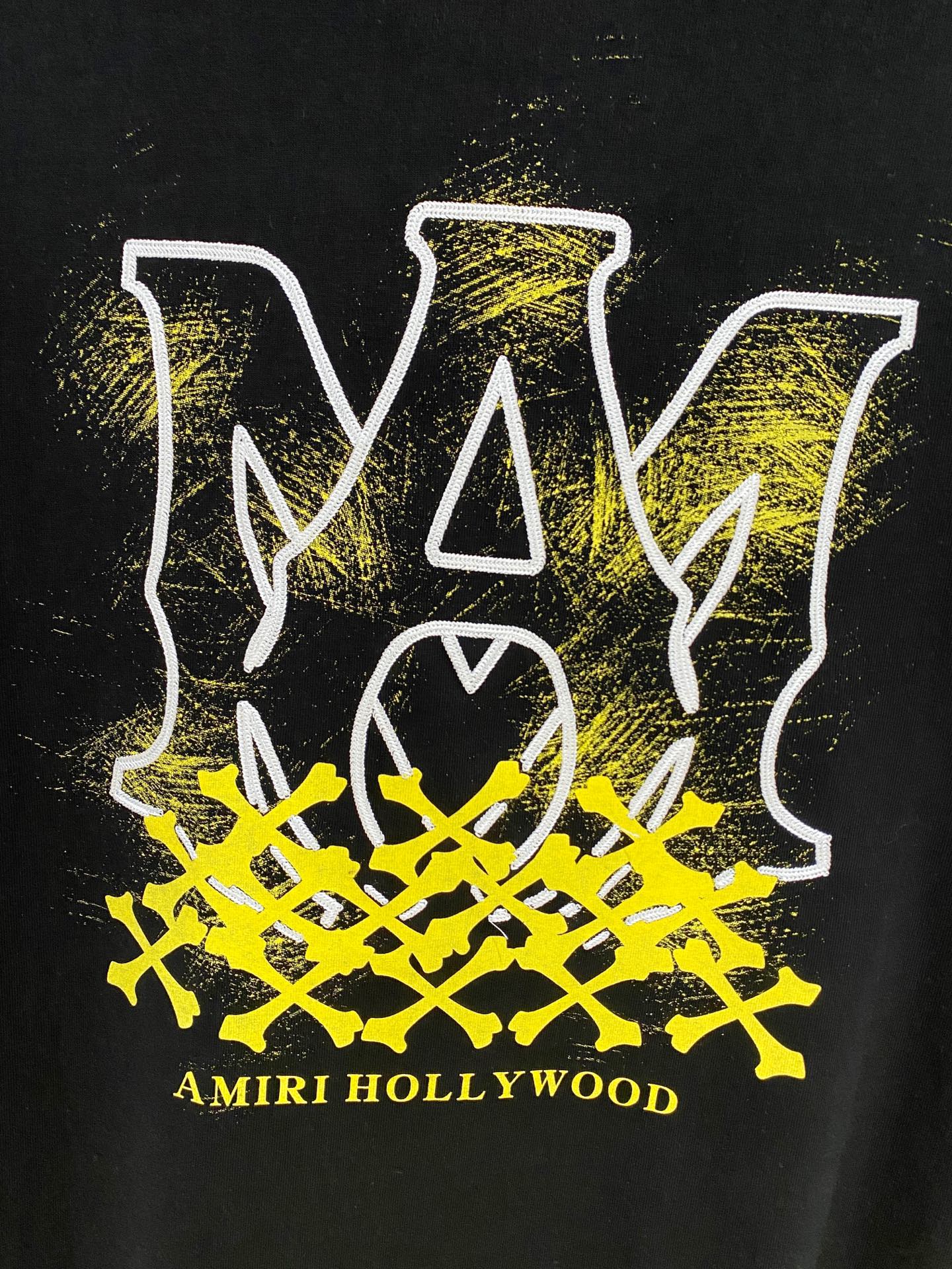 AMIRI コピー スカルロゴ刺繍Tシャツ ミニロゴストリート半袖 人気モデル｜スーパーコピー服