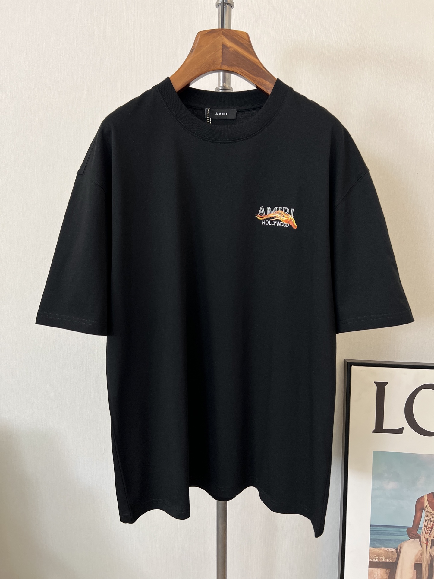 AMIRI 並行輸入品 ロゴ刺繍 Tシャツ メンズ ハリウッドデザイン ストリート人気｜スーパーコピー服