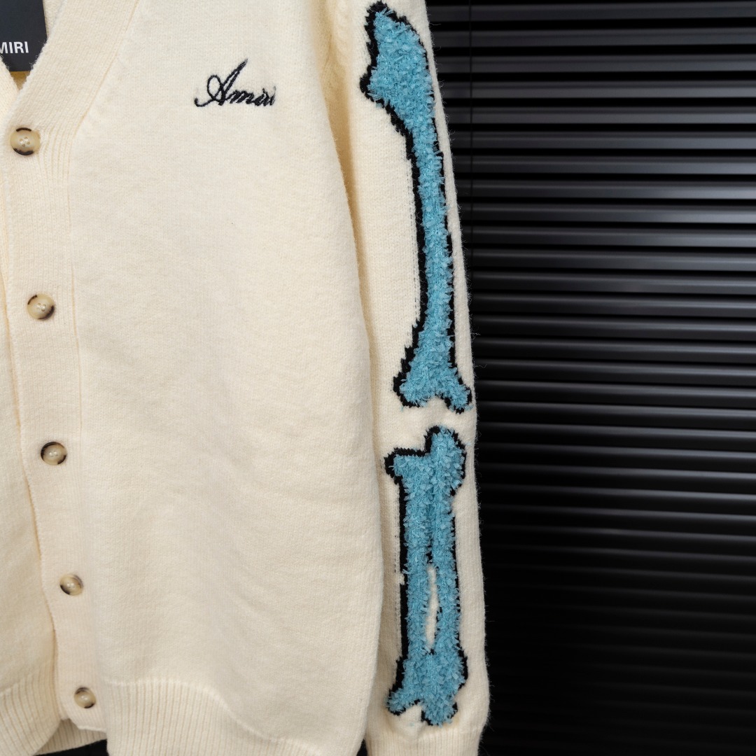 AMIRI コピー ボーンデザイン ニットカーディガン メンズ ストリート 上質ニットモデル｜スーパーコピー服