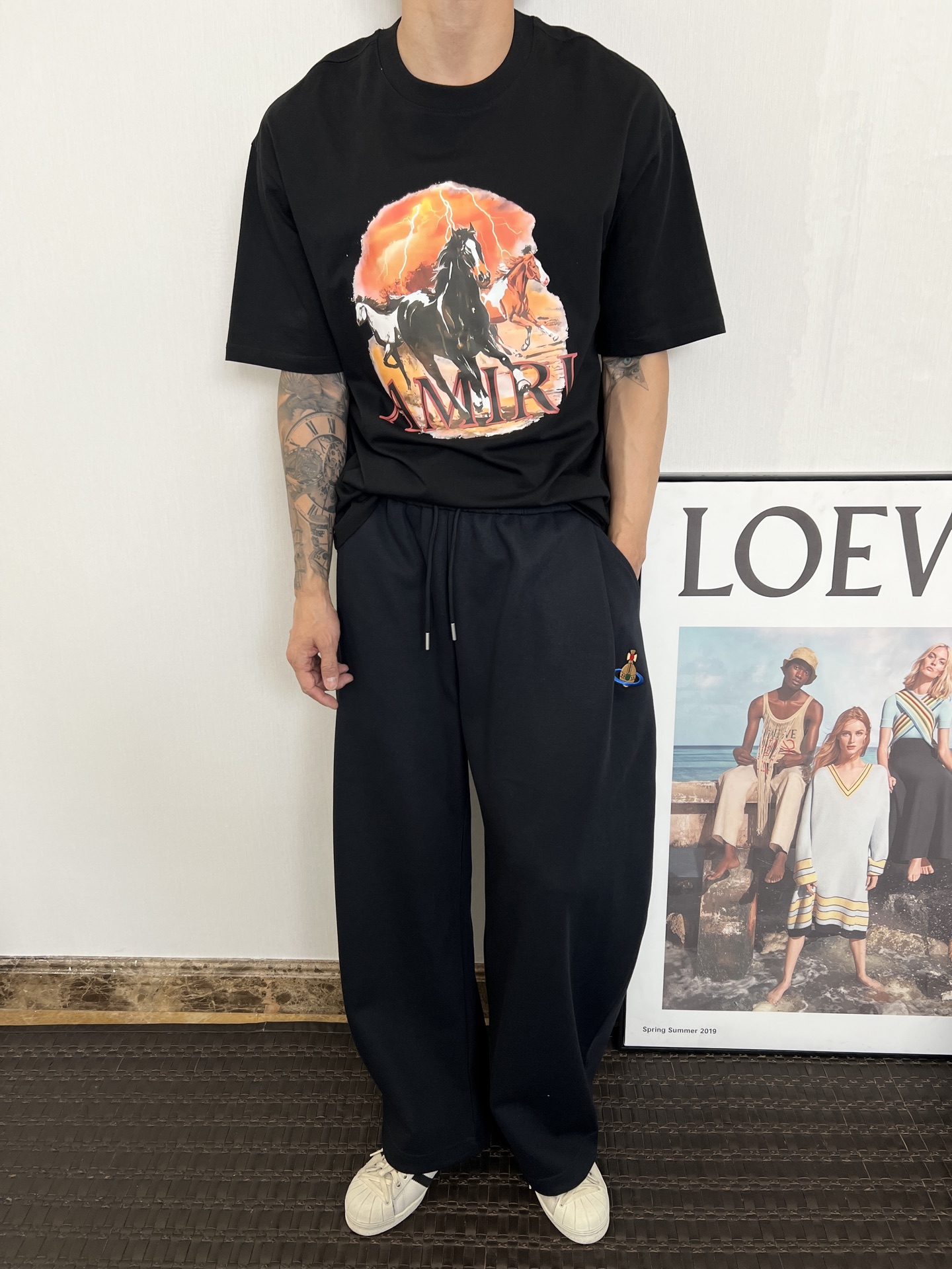 AMIRI 高品質レプリカ グラフィックプリント Tシャツ メンズ ストリートデザイン｜スーパーコピー服