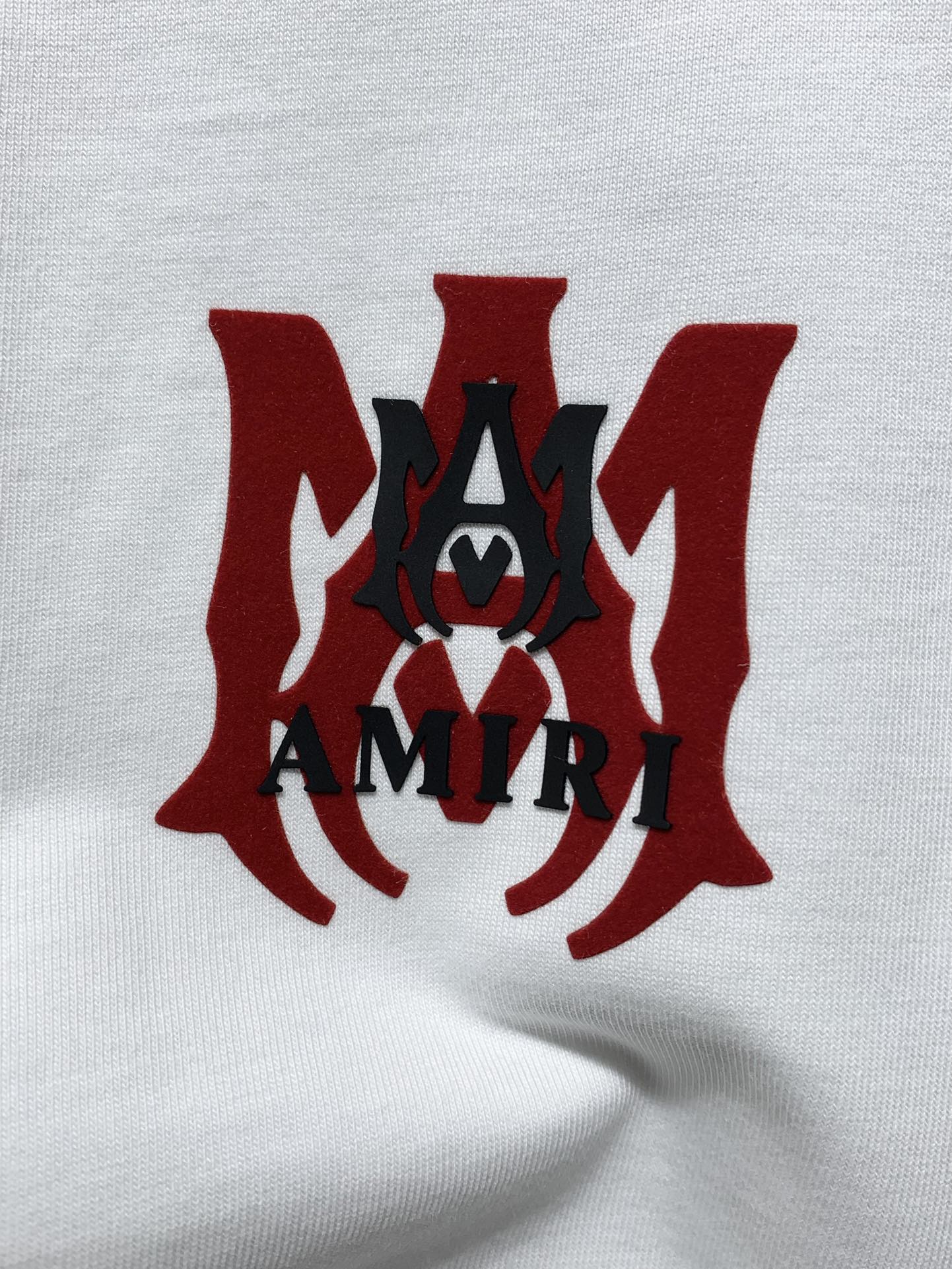 アミリ スーパーコピー ロゴ刺繍Tシャツ ストリート人気 シンプル半袖 メンズ定番モデル|スーパーコピーn級優良店 3 アミリ スーパーコピー ロゴ刺繍Tシャツ ストリート人気 シンプル半袖 メンズ定番モデル|スーパーコピー服