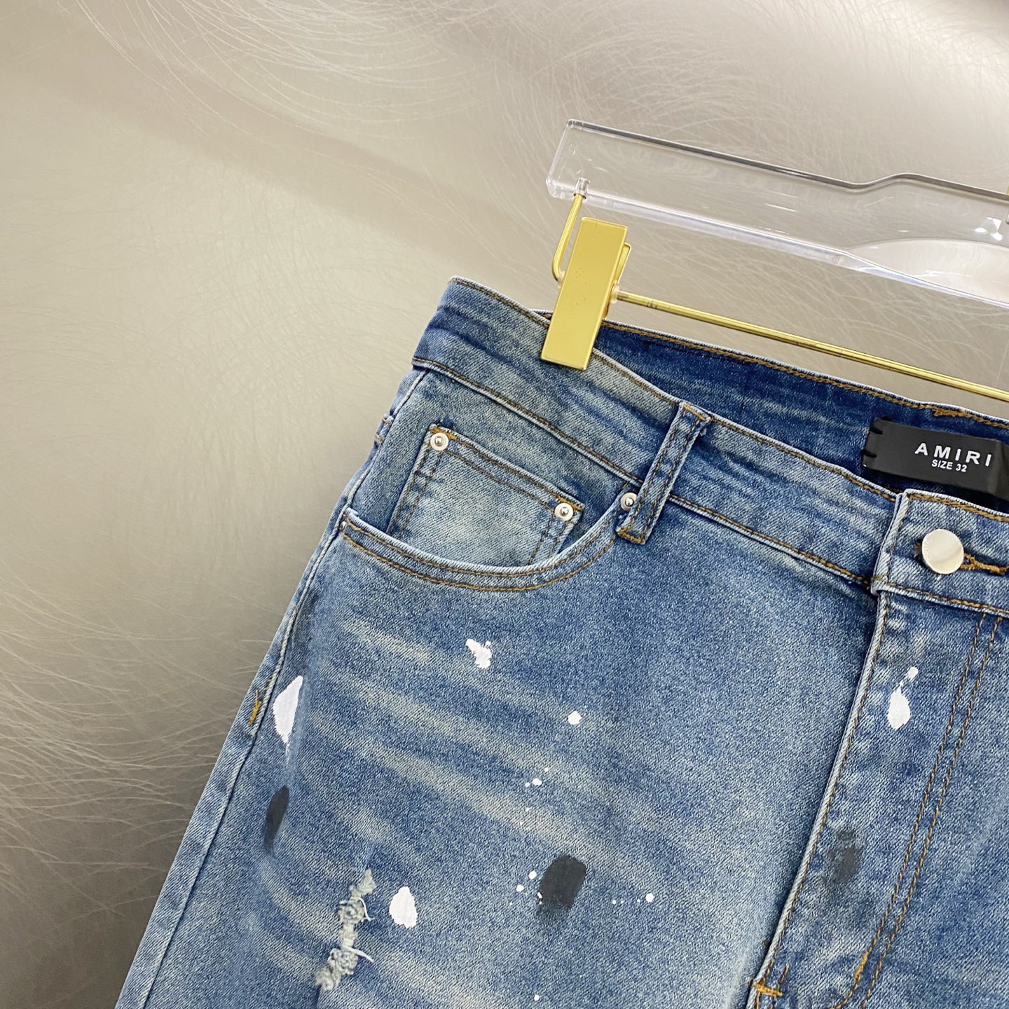 アミリ 高品質レプリカ ダメージ加工デニムパンツ ストリート系 メンズクラッシュジーンズ｜スーパーコピー服