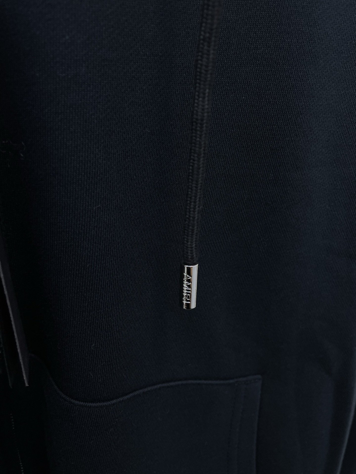 アミリ スーパーコピー ロゴ刺繍ジップパーカー ストリート人気 フーディー メンズ定番モデル｜スーパーコピー服