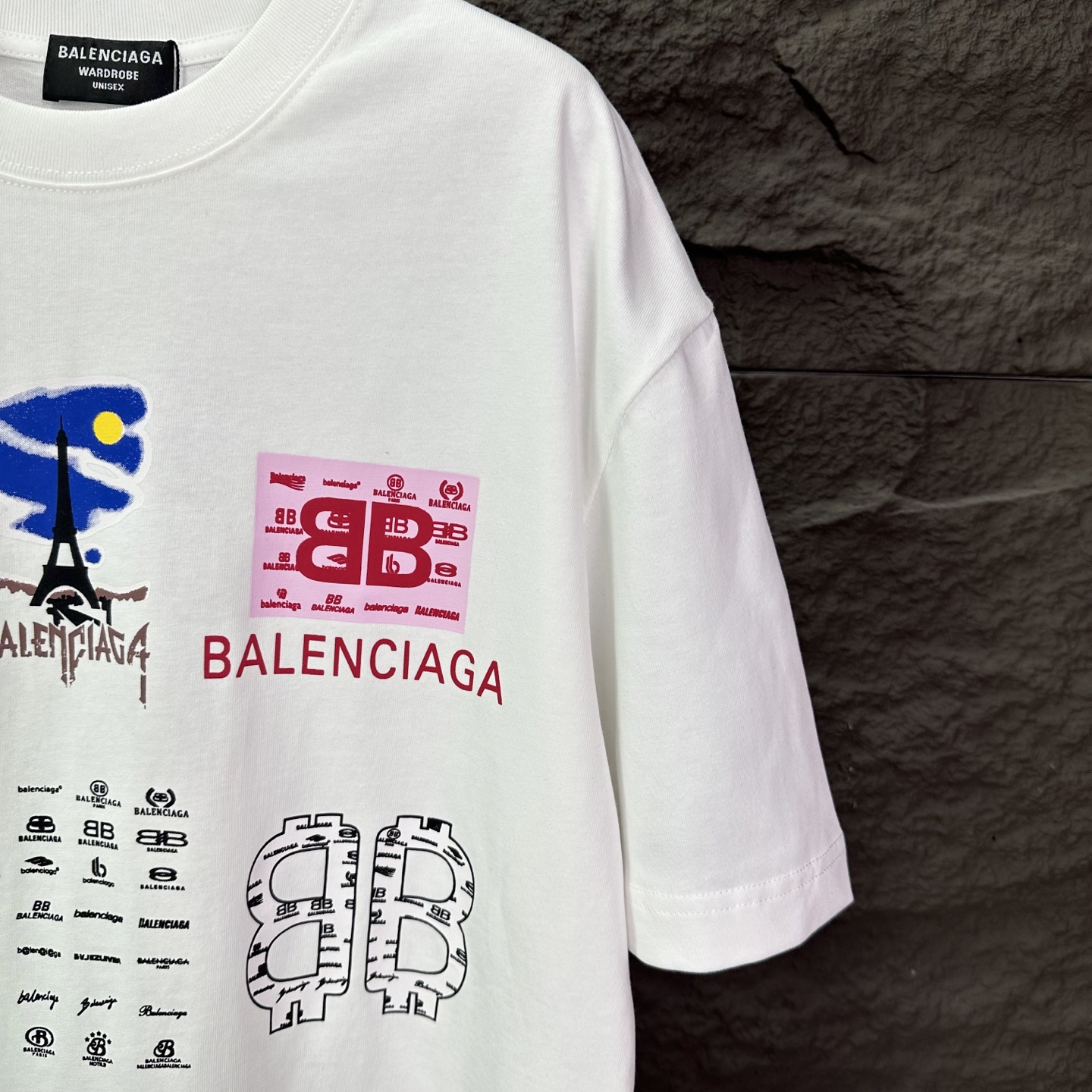 バレンシアガ コピー マルチロゴTシャツ|ストリート映えの定番デザイン×程よい存在感|スーパーコピーn級優良店 4 バレンシアガ コピー マルチロゴTシャツ|ストリート映えの定番デザイン×程よい存在感|スーパーコピー服