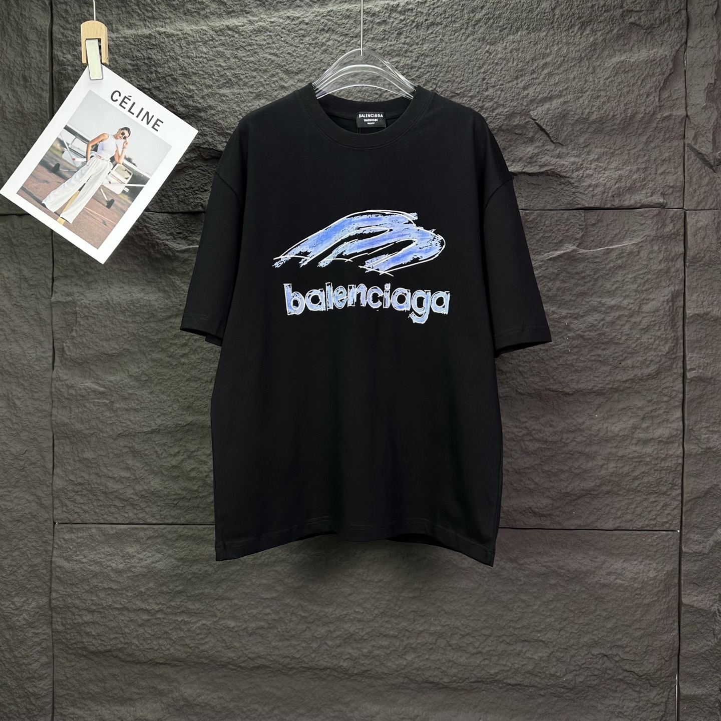 バレンシアガ n級コピー ブラッシュロゴTシャツ|筆描き風ロゴが映える人気ストリートモデル|スーパーコピーn級優良店 1 バレンシアガ n級コピー ブラッシュロゴTシャツ|筆描き風ロゴが映える人気ストリートモデル|スーパーコピー服