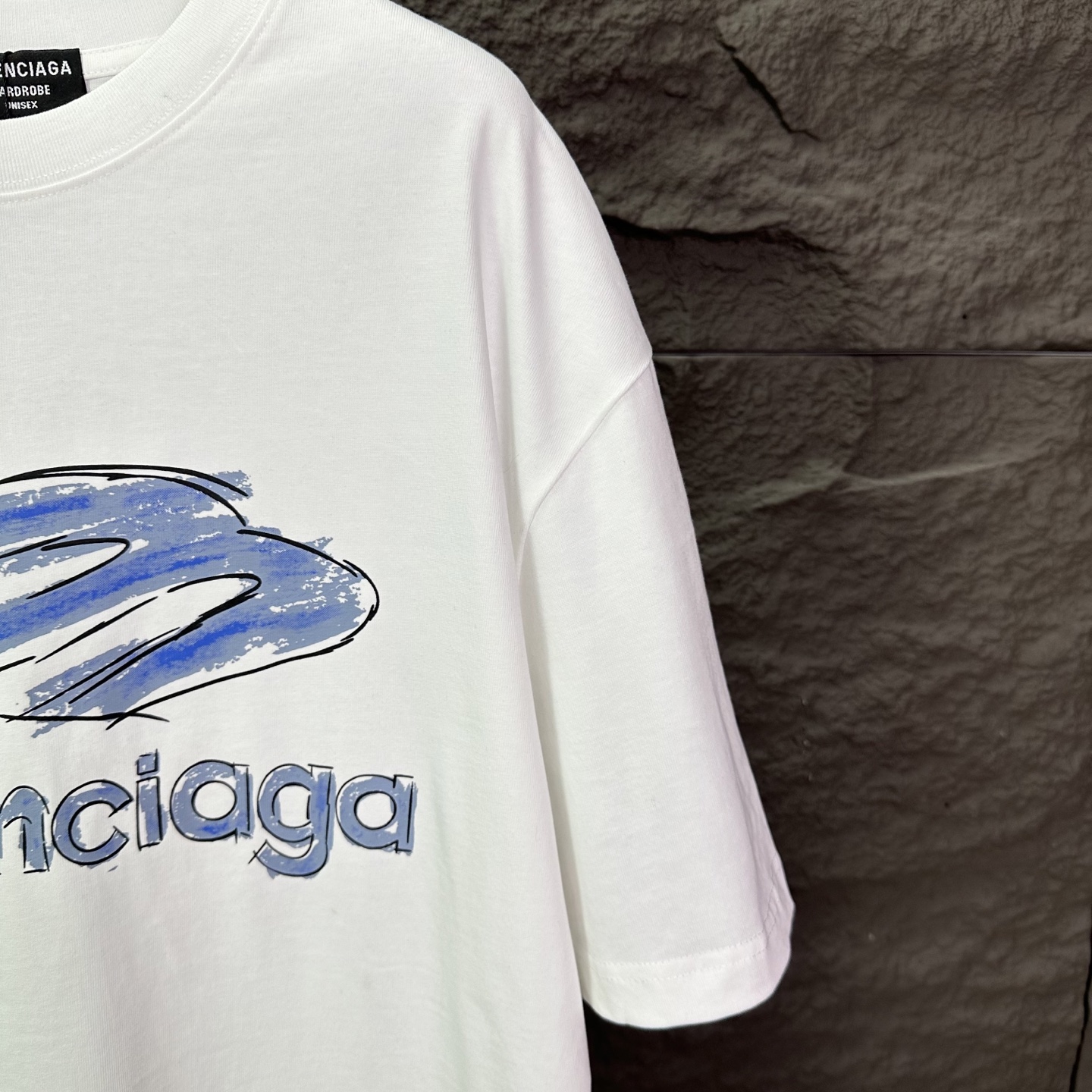 バレンシアガ スーパーコピー 優良サイト ブラッシュロゴTシャツ|上質感×都会的シルエットの人気作|スーパーコピーn級優良店 4 バレンシアガ スーパーコピー 優良サイト ブラッシュロゴTシャツ|上質感×都会的シルエットの人気作|スーパーコピー服