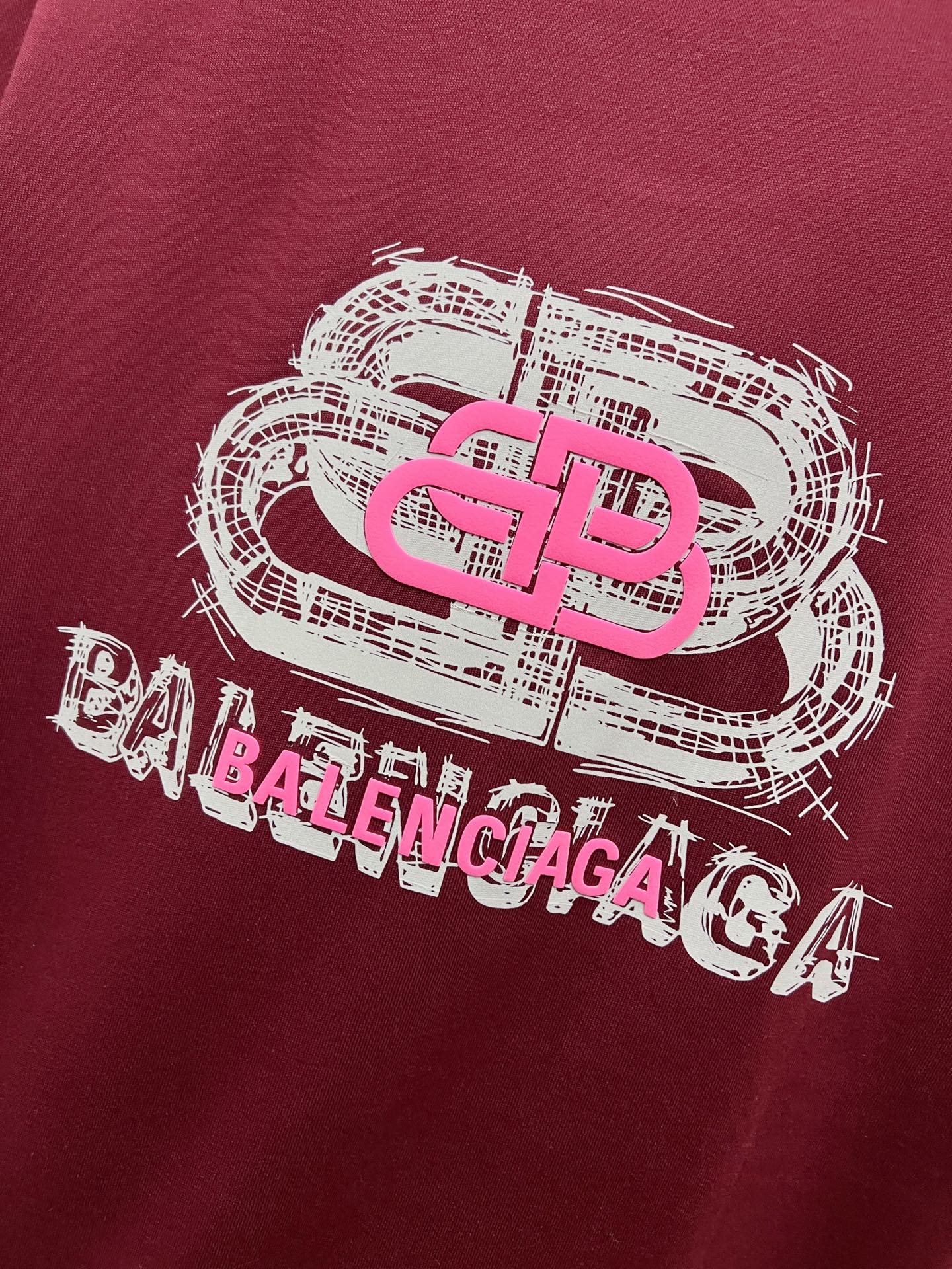 バレンシアガ n級コピー ワインレッドBBバックロゴTシャツ|深みカラー×モード感の個性派モデル|スーパーコピーn級優良店 7 バレンシアガ n級コピー ワインレッドBBバックロゴTシャツ|深みカラー×モード感の個性派モデル|スーパーコピー服