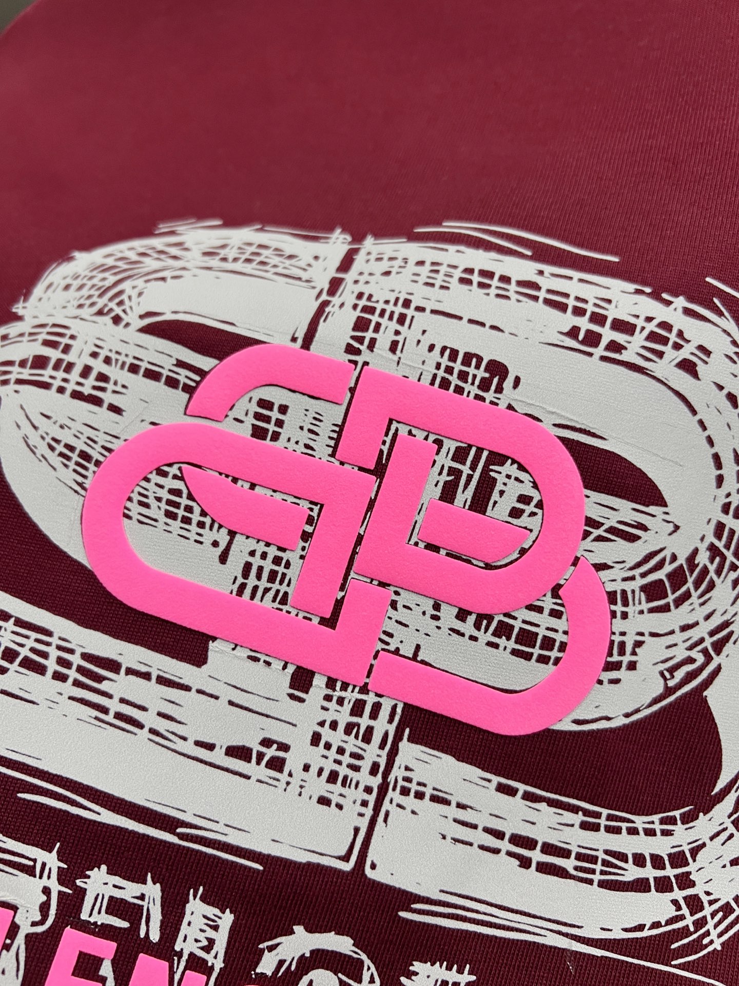バレンシアガ n級コピー ワインレッドBBバックロゴTシャツ|深みカラー×モード感の個性派モデル|スーパーコピーn級優良店 8 バレンシアガ n級コピー ワインレッドBBバックロゴTシャツ|深みカラー×モード感の個性派モデル|スーパーコピー服